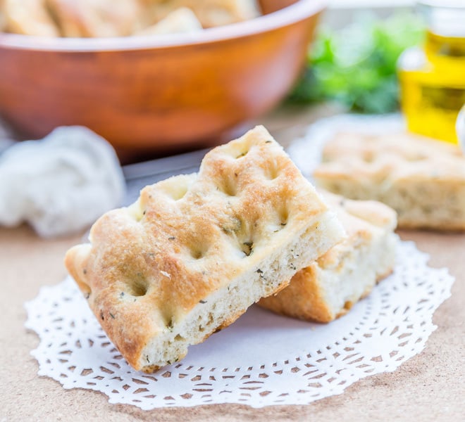 Foccacia-Bread-With-Herbs-1-notitle-cwm