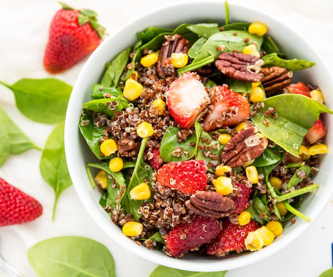 Quinoa-Spinach-Strawberry-Salad-With-Pecans-notitle-cwm