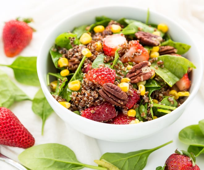 Quinoa-Strawberry-Salad-notitle-cwm