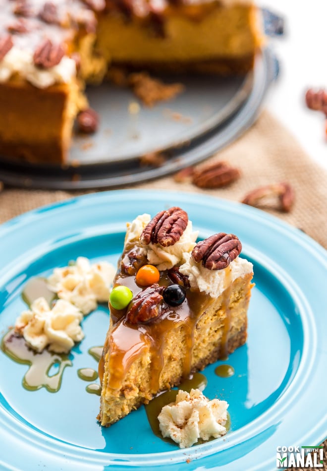 Pumpkin Cheesecake With Caramel Sauce