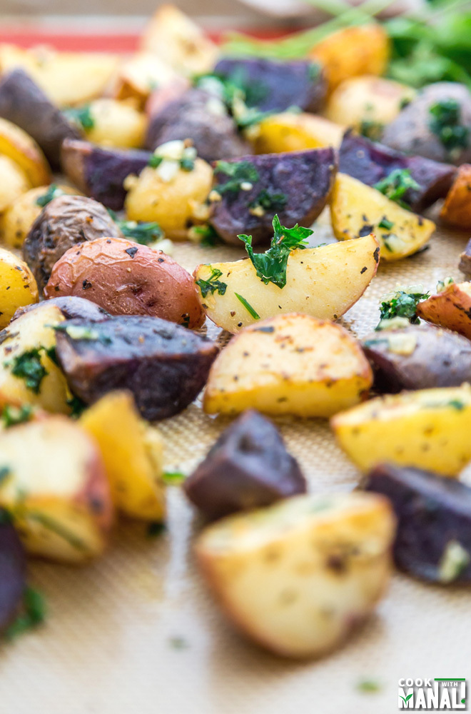 Herb Garlic Roasted Potatoes