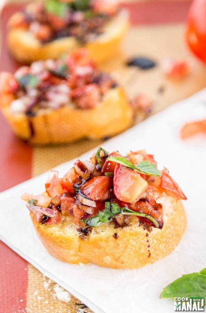 Tomato Bruschetta with Balsamic Glaze