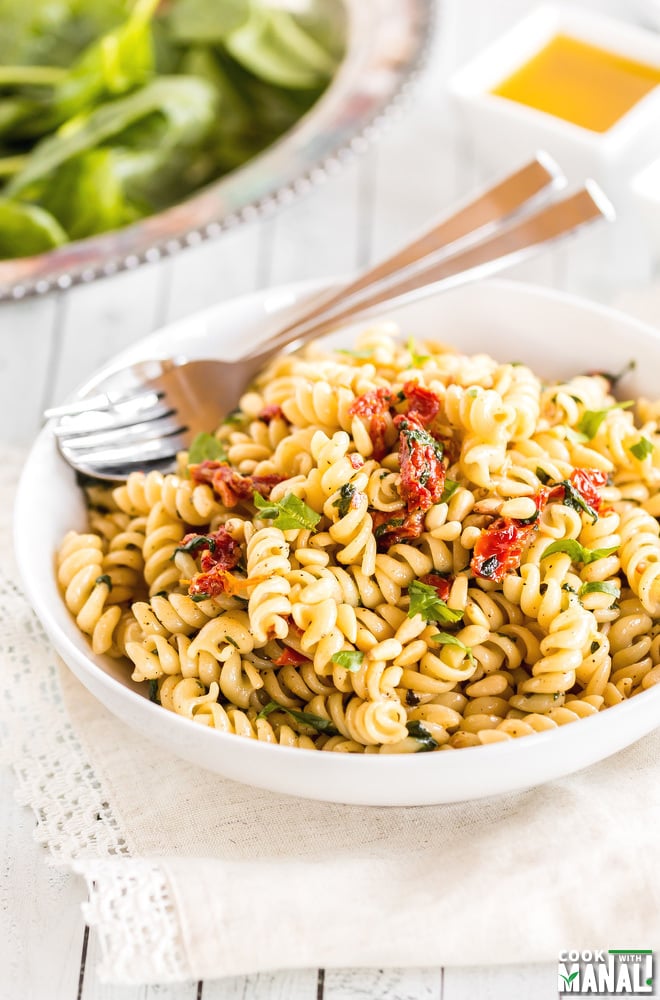 Sun Dried Tomato Spinach Pasta