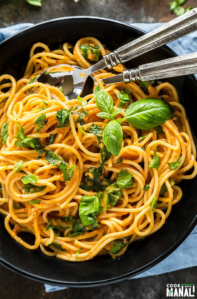 Roasted-Red-Pepper-Pasta-Sauce