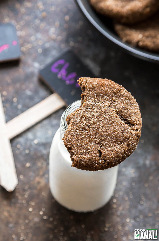 Chewy Ginger Molasses Cookies