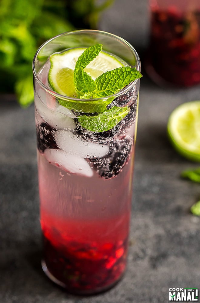 blackberry ginger mojito