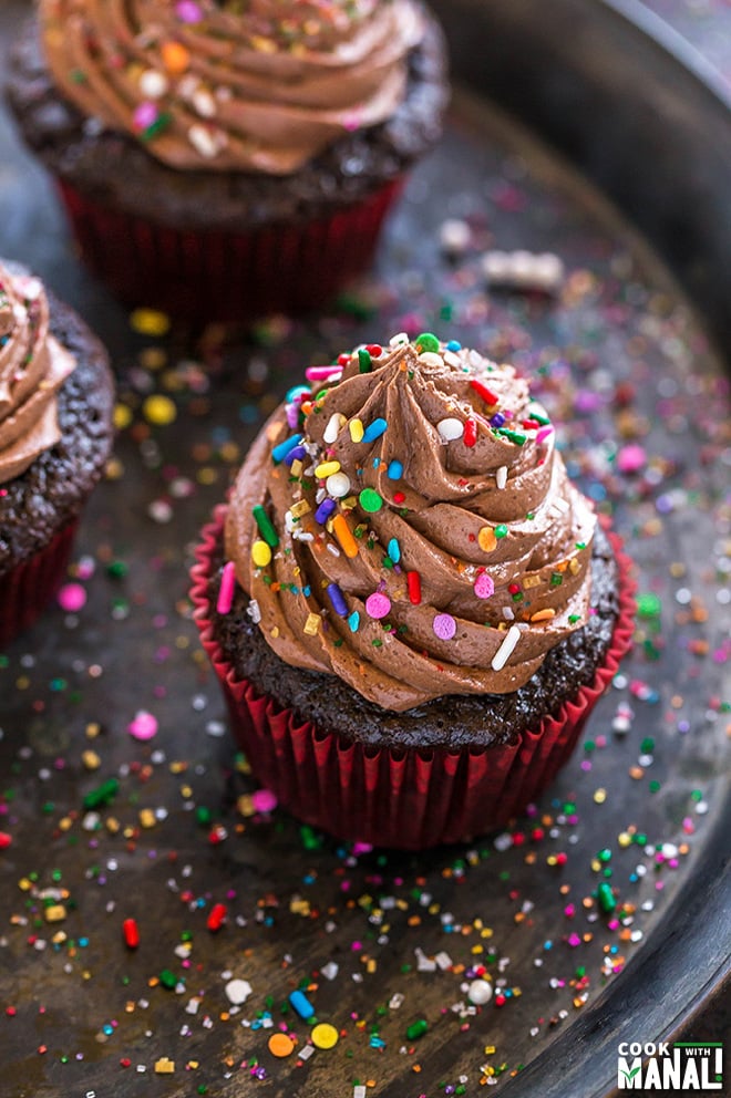 eggless chocolate cupcakes