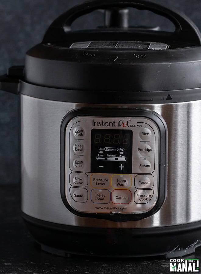 Instant Pot LUX mini 3-Quart 6-in-1 Multi-Use Programmable Pressure Cooker,  Slow Cooker, Rice Cooker, Sauté, Steamer, and Warmer 