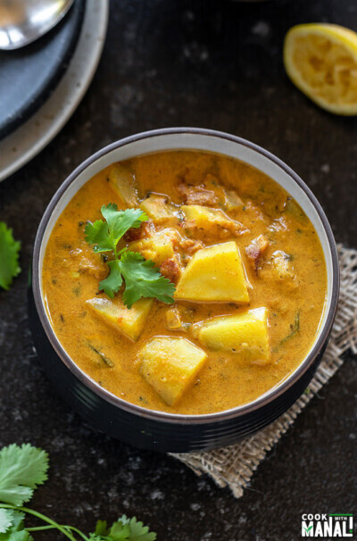 Vegan Potato Curry (Instant Pot) - Cook With Manali