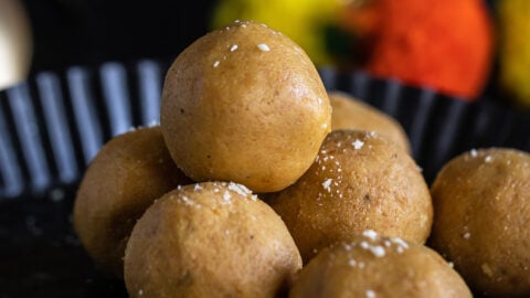 Besan Ladoo - Cook With Manali