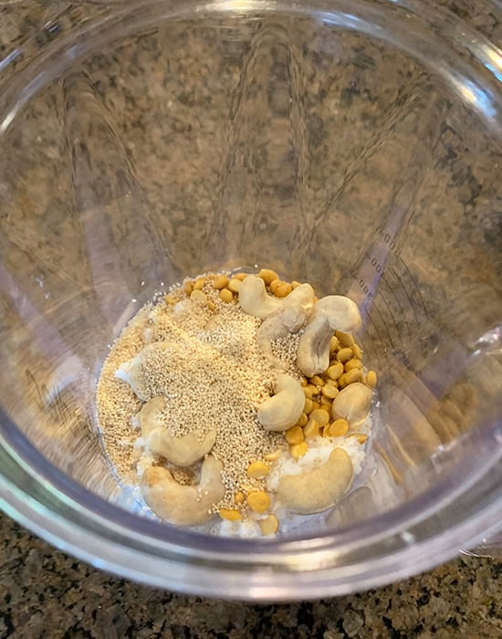 cashews, chana dal, coconut in a blender