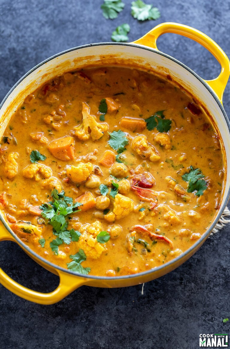 Vegetable & Chickpea Coconut Curry Cook With Manali