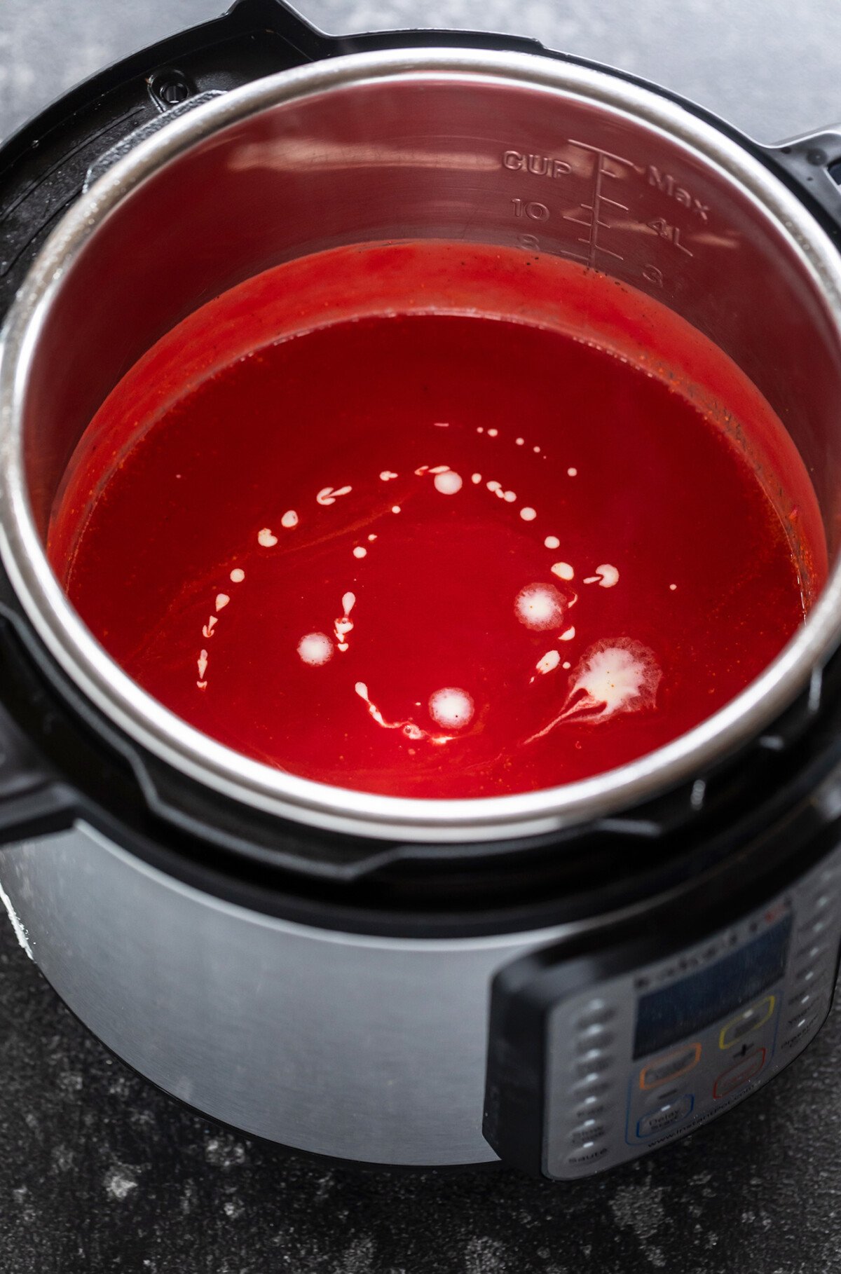 beetroot tomato soup served in instant pot