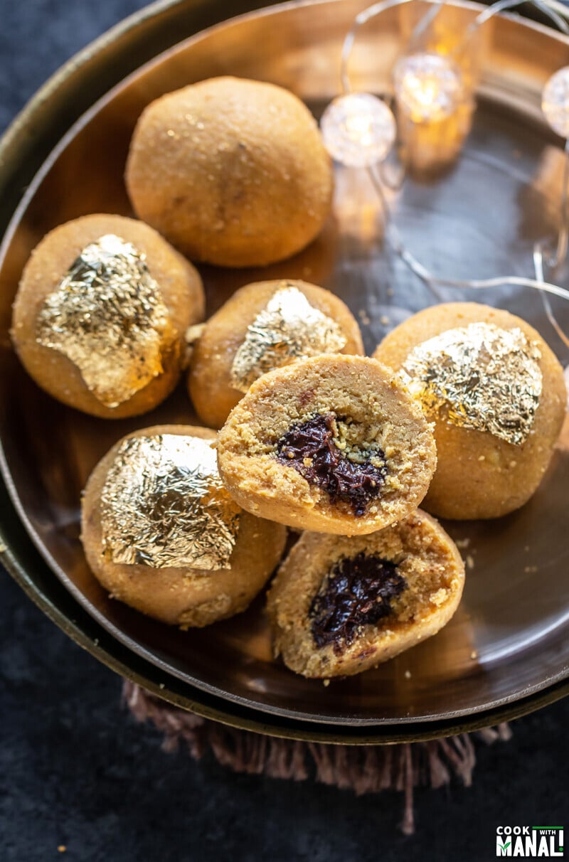 Chocolate Truffle Besan Ladoo - Cook With Manali