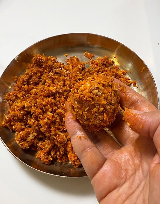 truffle rolled in garlic chutney